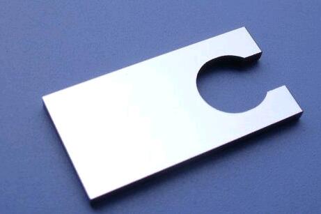 �u�ľ����Ƭ